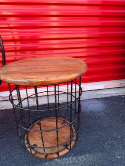3 pc Enter table, coffee table and center table