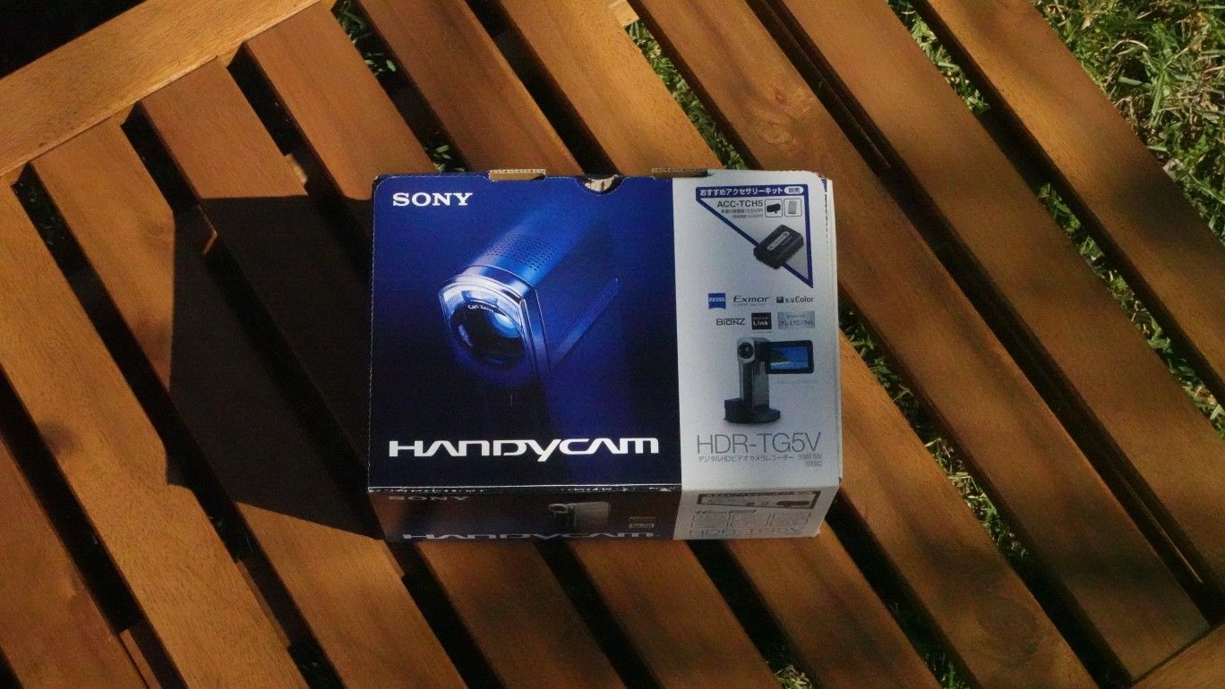 Sony Handycam HDR-TG5V (Japan Region)