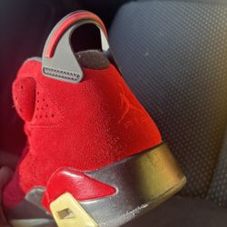 Air Jordan Retro 6