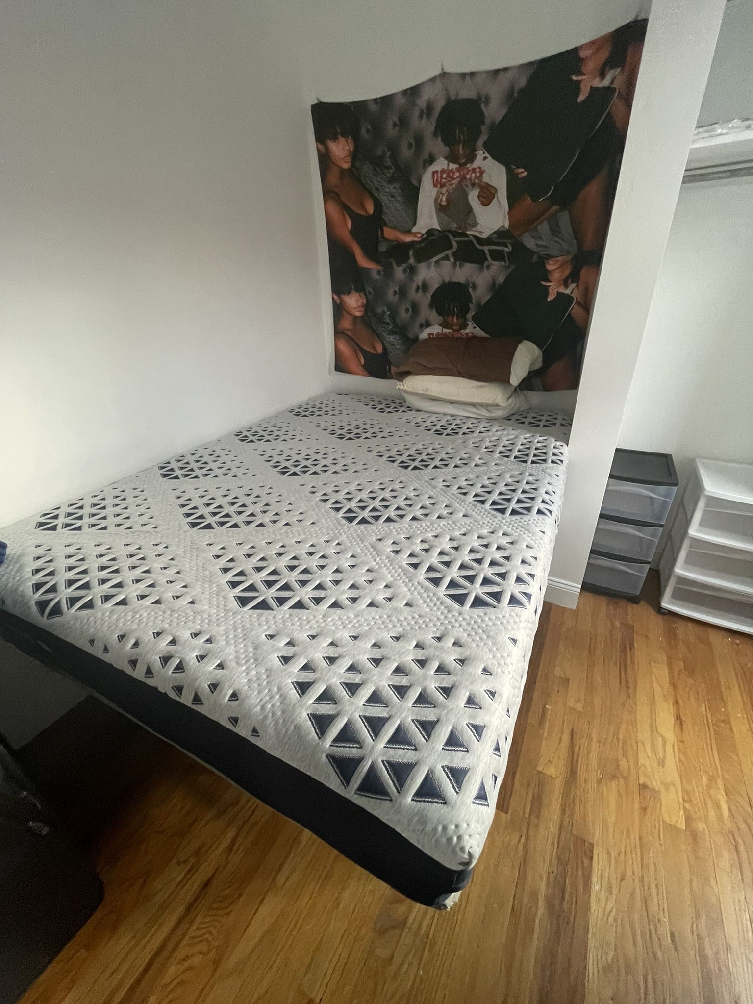 2 For 1 Queen Bed And Full Bed With Frames
