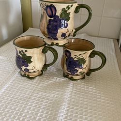 Set Of 3 Coffee Mugs Fruit Pattern 