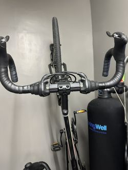 2 Road Bikes