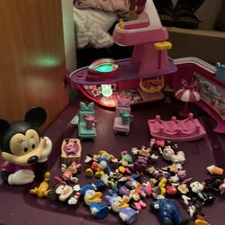 Minnie Boat and Friends