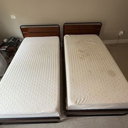 2 Twin Beds For Sale 
