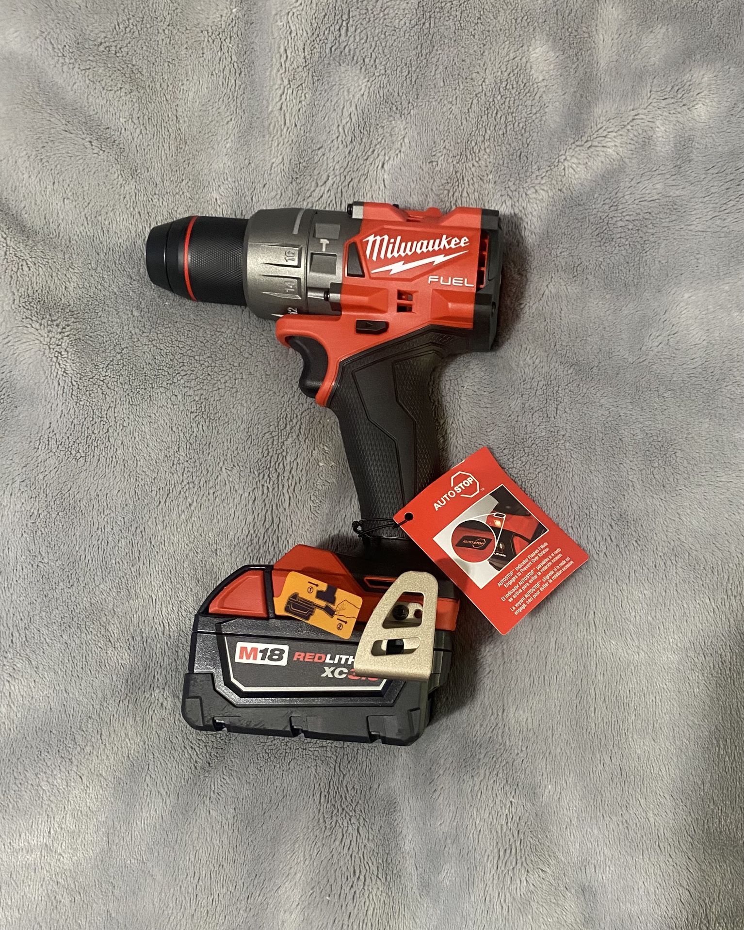 Milwaukee M18 FUEL 18V Lithium-Ion Brushless Cordless 1/2” Hammer Drill With 3.0ah Battery