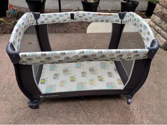Baby pack n play