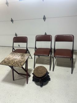Three chairs and ending table with the small bench or for  decoration