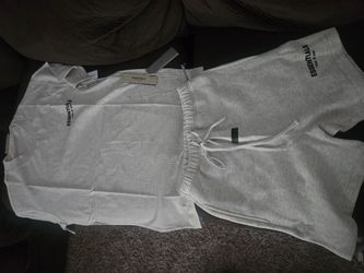 Small and xs essentials short set new