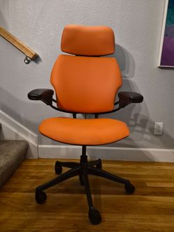HUMANSCALE FREEDOM CHAIR