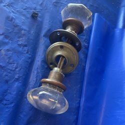 Vintage Glass Doorknob Set