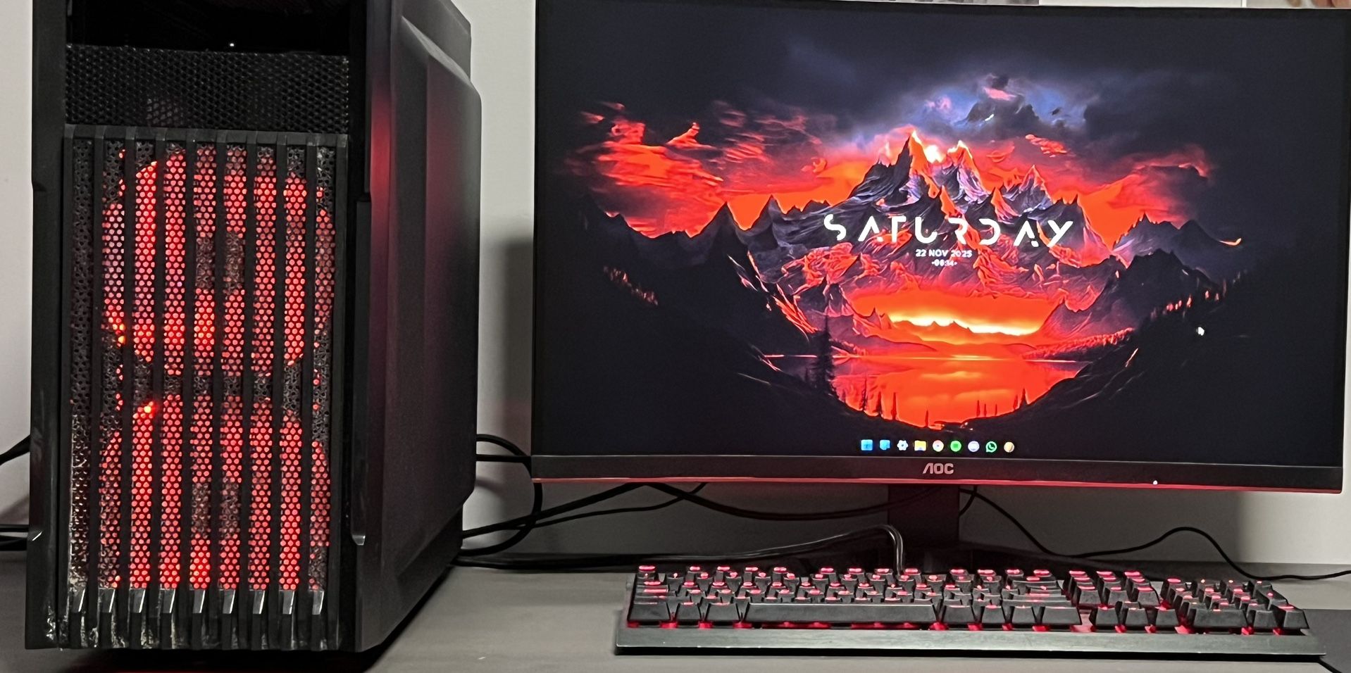 Powerspec G505 Desktop + AOC moniter + G502 mouse + Corsair keyboard + BT adapter