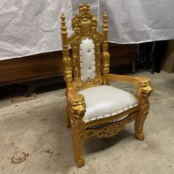 Jr King Chair 