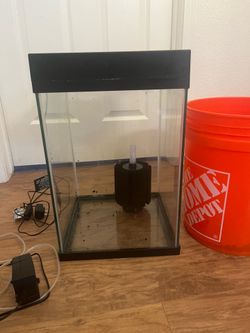 10 gallon tall fish tank with supplies