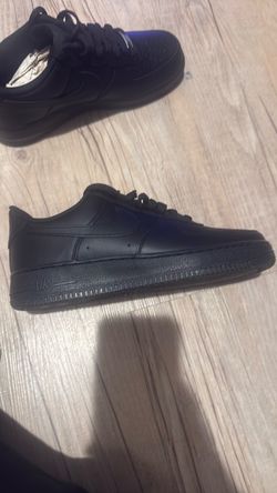black nike air forces