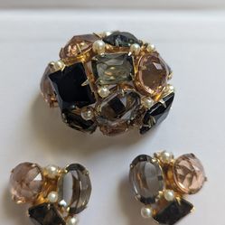 Brooch and earrings clips set-gold color metal and glass stones