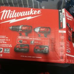 Brand New $250 Milwaukee 18 V Never Use