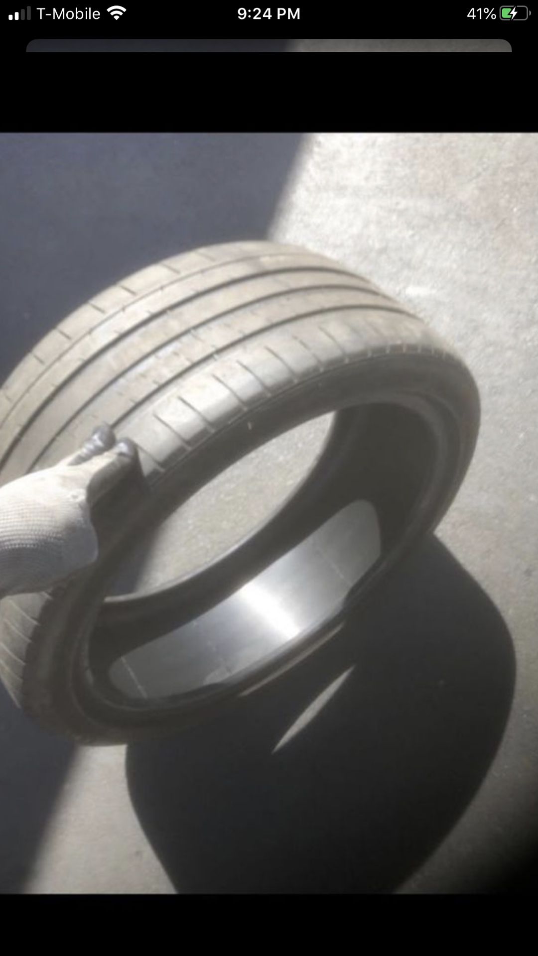 Single tire 225/40/19 Michelin 60% tread