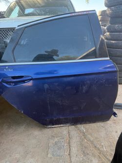 2016 Ford Fusion Right/Passenger Side Door Part