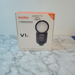 Godox V1c (Canon) ☆ Godox Authorized Reseller ☆