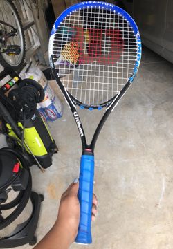 Tennis racket