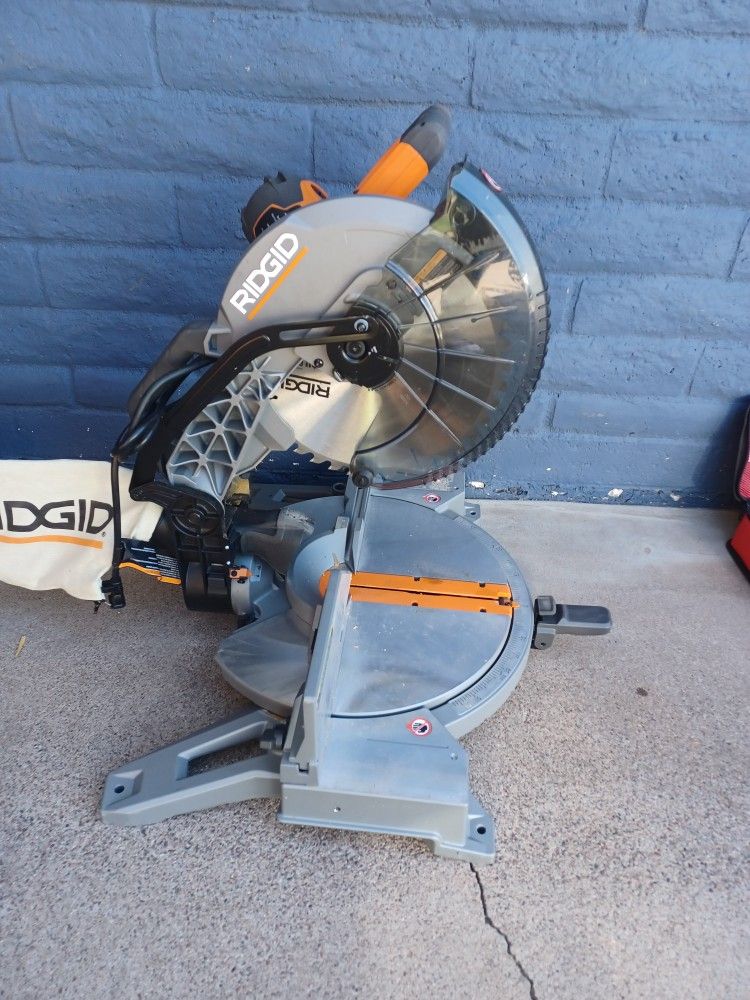 MITER SAW 12"