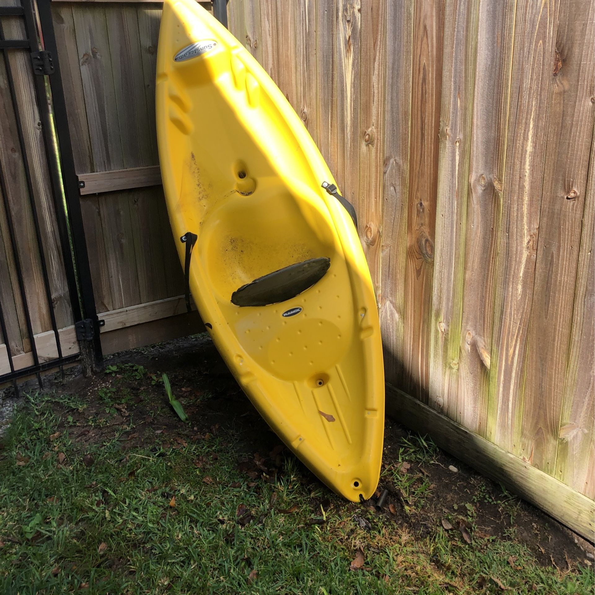 Kayak 8’