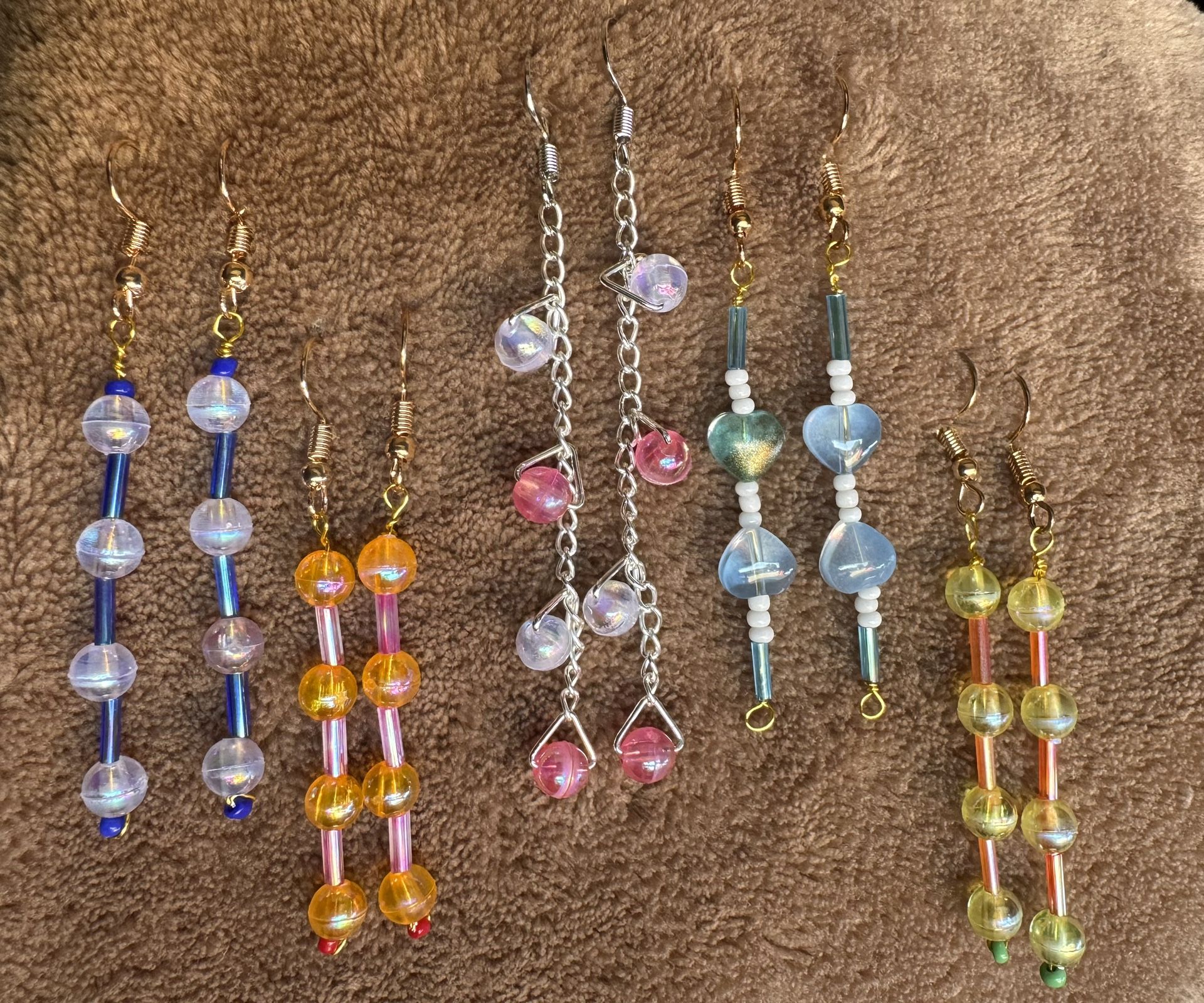 Take All 5 Pairs Of Earrings (Free Bracelet)