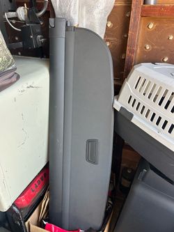 Audi Q5 retractable truck privacy cover