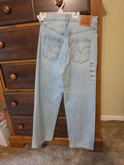Levi's Straight Ankle Jeans Size 26x27