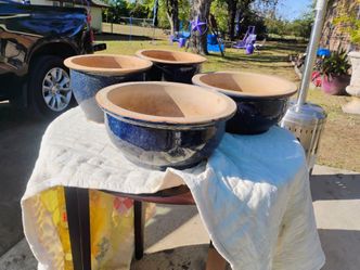 4 Ceramic Planter Pots