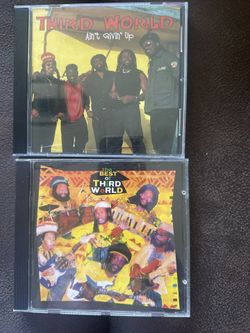 Third World CD Bundle - Ain't Givin' Up & Best Of