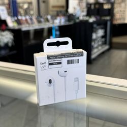 Apple Lightning Connector Headphones 