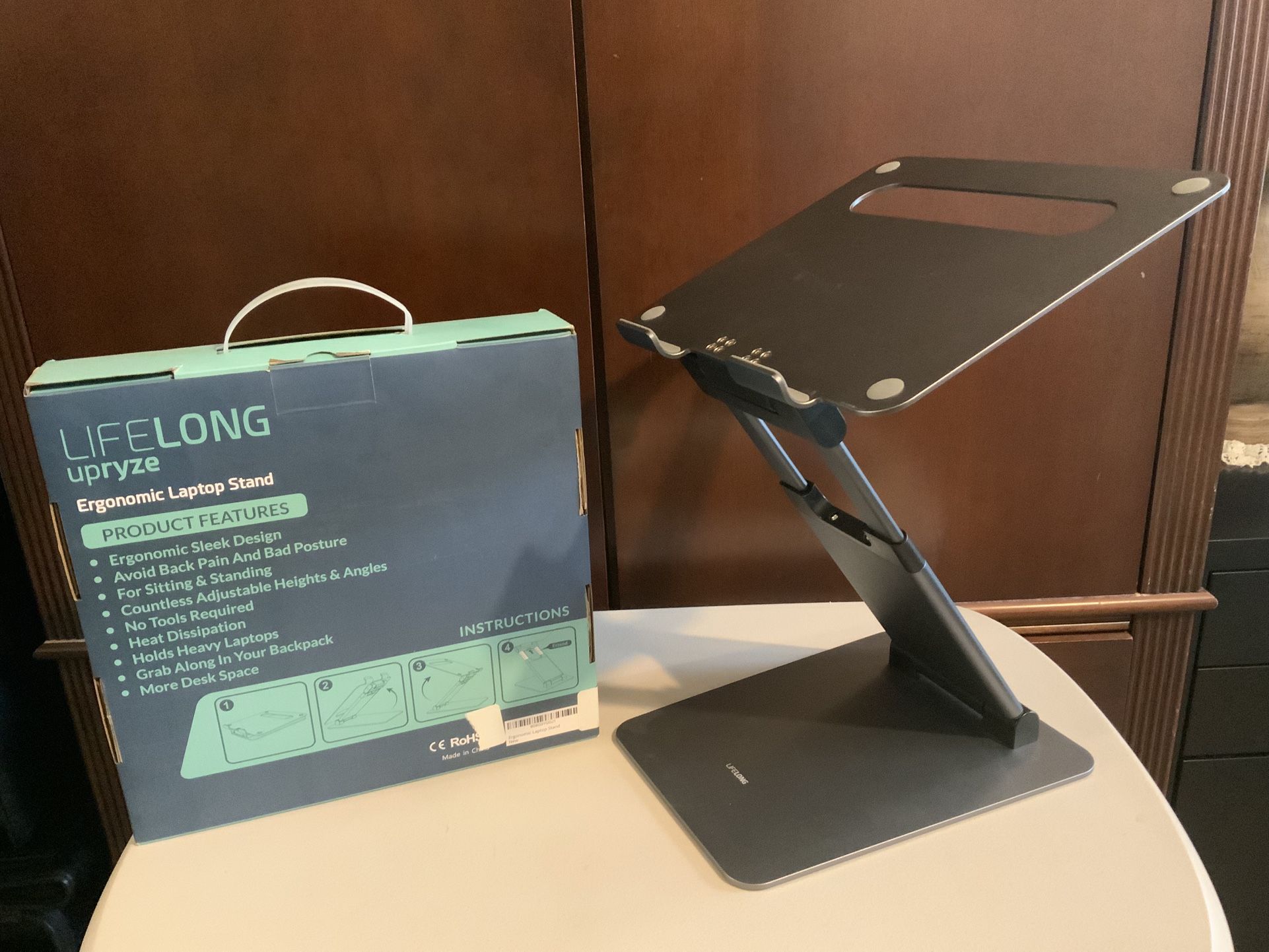 Ergonomic Laptop Stand