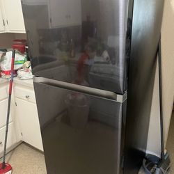 Samsung refrigerator