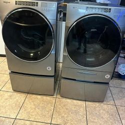 DELI VERY AVAIL ABLE! Whirl pool Was her Electric Dryer Set Silver