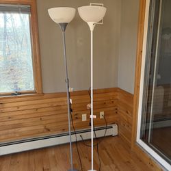 2 Standing Lamps 