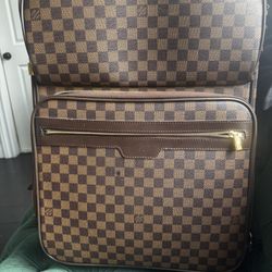 Authentic LV Evonne Luggage