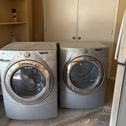 Front load whirlpool duet washer dryer
