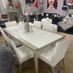 Wendora Bisque & White Dining Room Set / 7pc