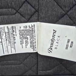 King Size Beautyrest Black Medium: New use of in-store display, 15 inches, free delivery. 