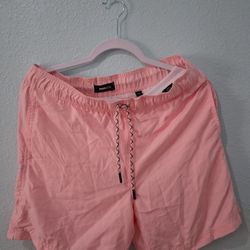 Novamen Pink Shorts 