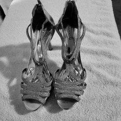 Used 4 Inch Open-toe Heels Size 8