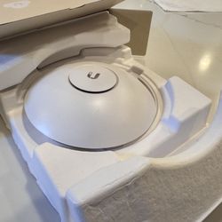 Ubiquiti UAP-LR-US UniFi Access Point