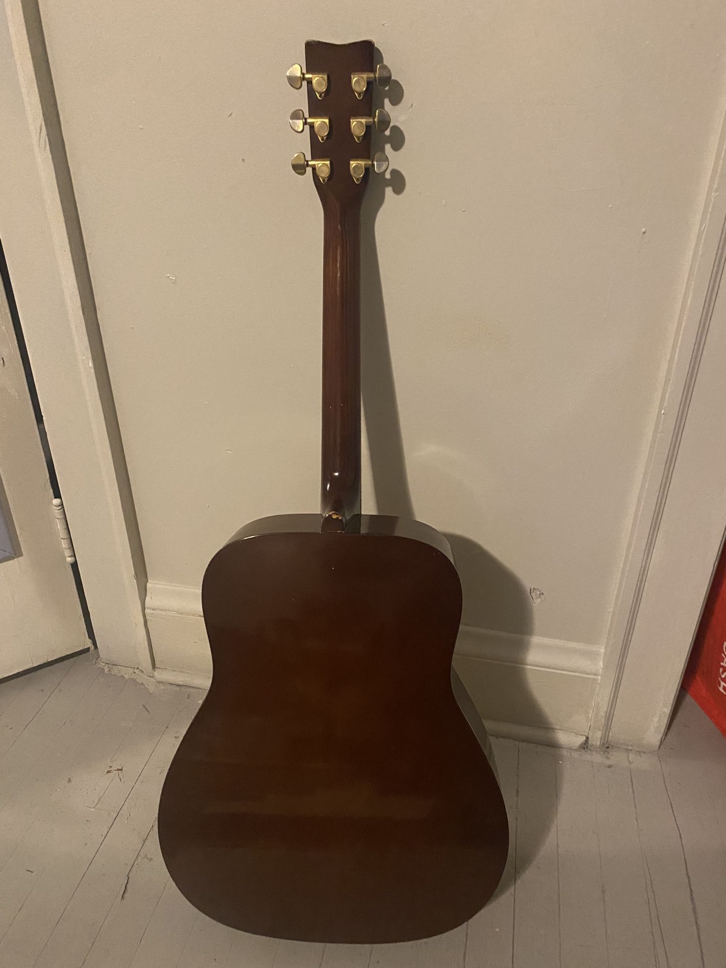 Yamaha acoustic Guitar