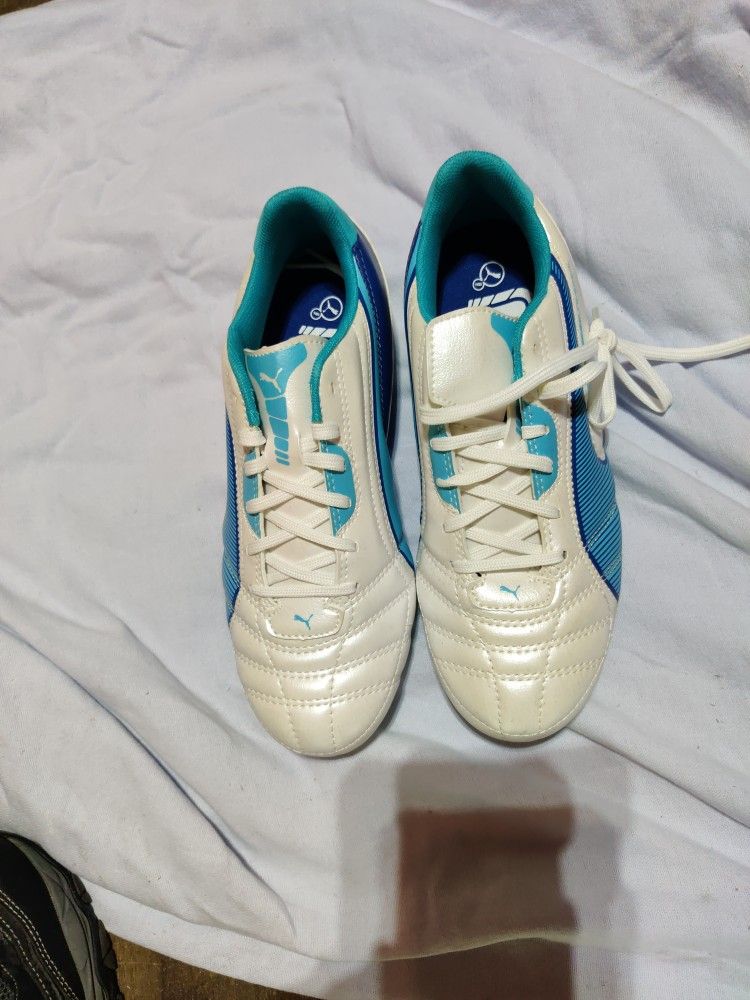 Women's Puma Softball Or Soccer Spikes