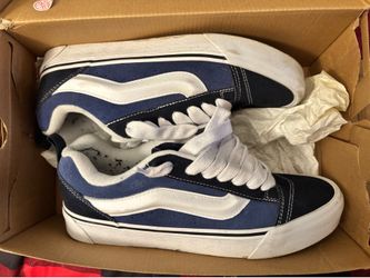 Vans 9half 45$
