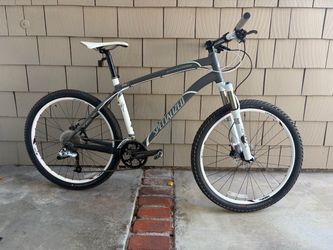 Specialized Stumpjumper Mountain bike