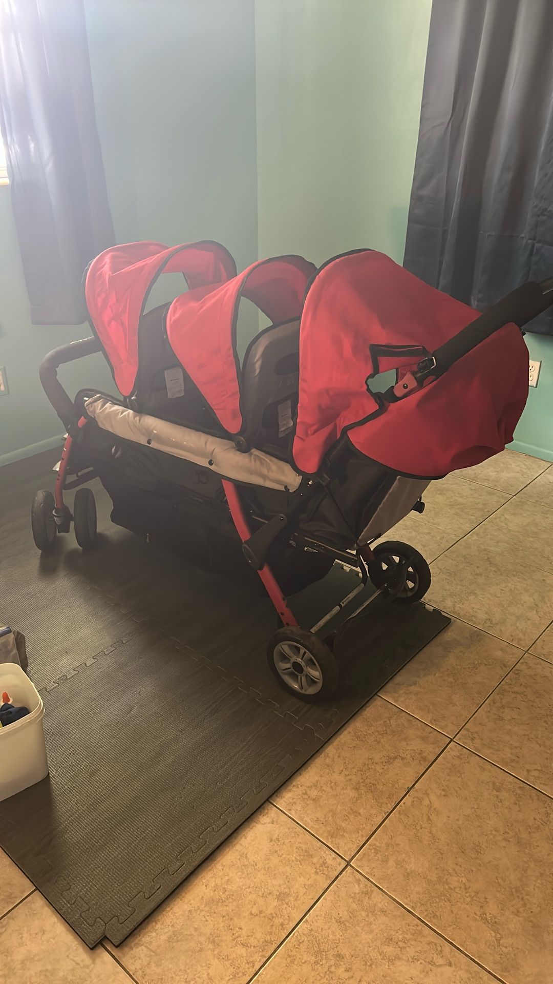 Stroller (For Three Babies)