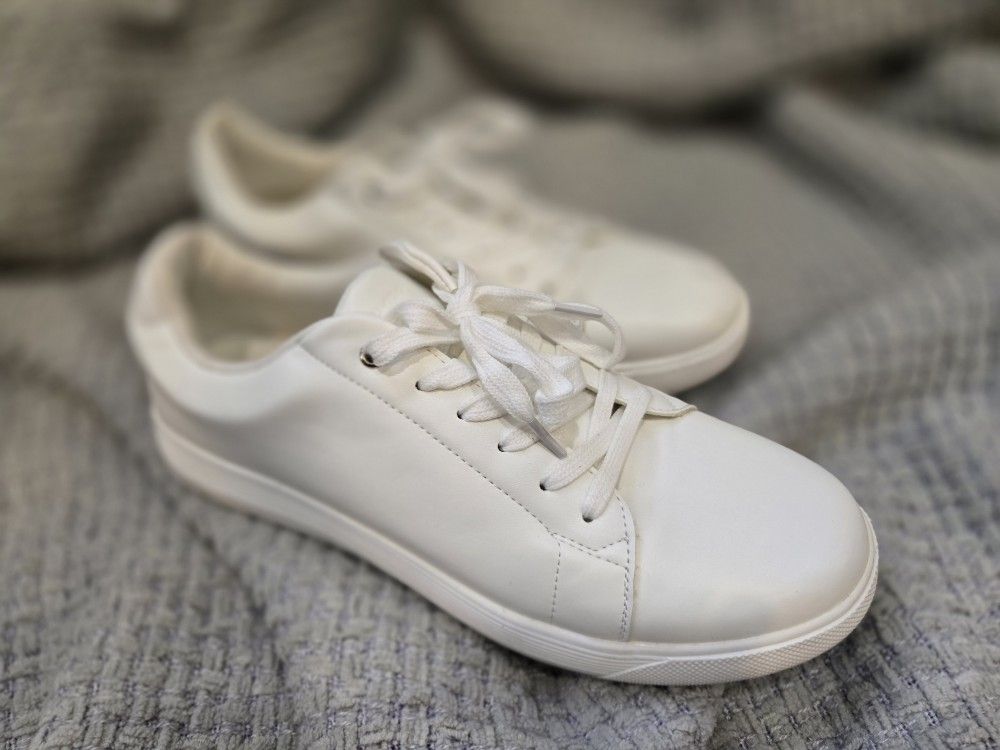 Vepose Women's Size 11 Fashion Casual Shoes Lace-up White