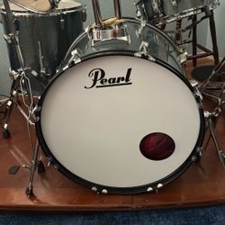 Pearl Drums Complete Set